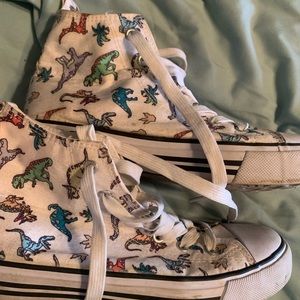 Dinosaur converse shoe